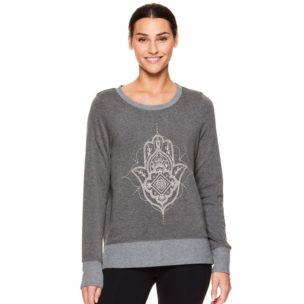 GAIAM Nirvana Hamsa Popover Top NWT Sz M